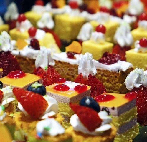 negozio in vendita a Firenze in zona Statuto