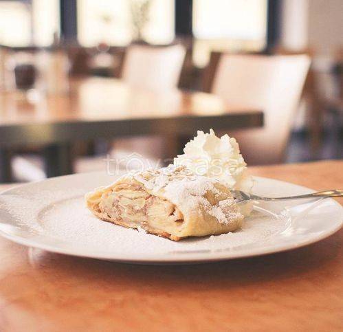 negozio in vendita a Firenze in zona Novoli