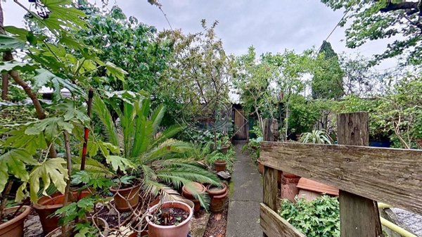 casa indipendente in vendita a Firenze in zona Brozzi