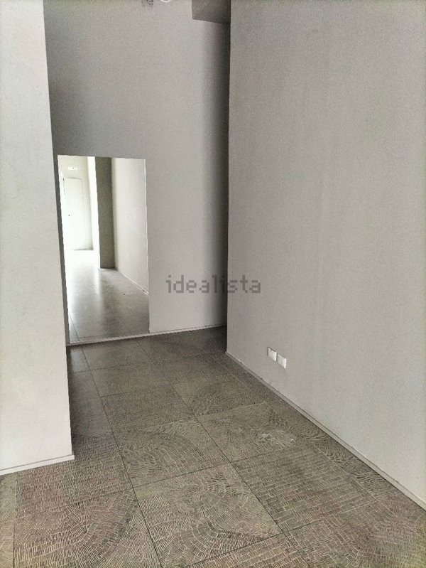 negozio in vendita a Firenze in zona Careggi