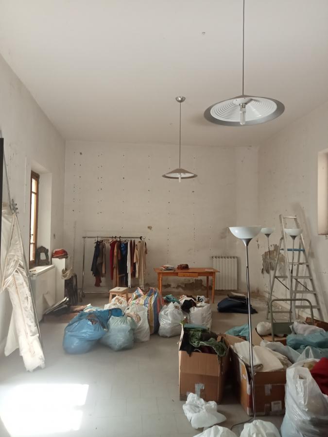 negozio in vendita a Firenze in zona Romito