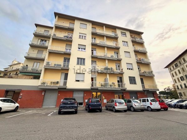 appartamento in vendita a Firenze in zona Coverciano
