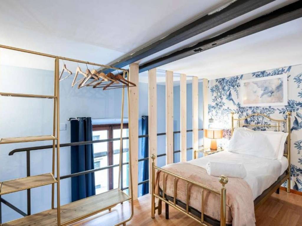 negozio in vendita a Firenze in zona Campo di Marte