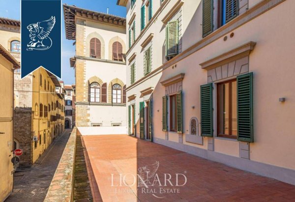 appartamento in vendita a Firenze in zona Centro Santa Croce