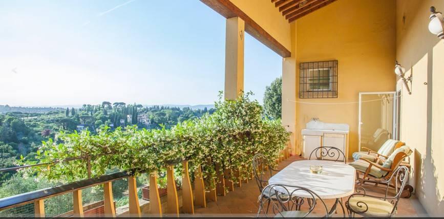 casa indipendente in vendita a Firenze in zona Pian dei Giullari