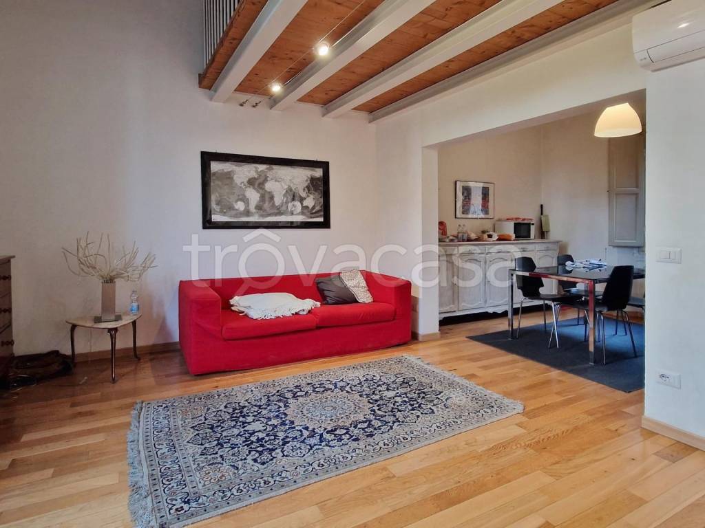 appartamento in vendita a Firenze in zona Centro Santa Maria Novella