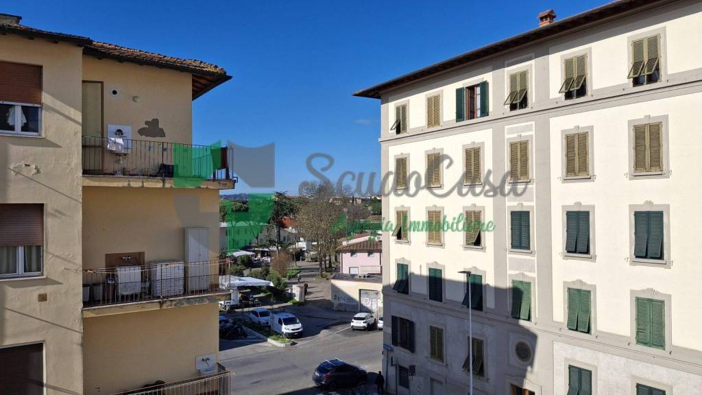 appartamento in vendita a Firenze in zona Coverciano