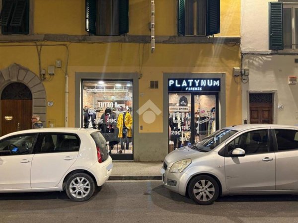 negozio in vendita a Firenze in zona Bellariva