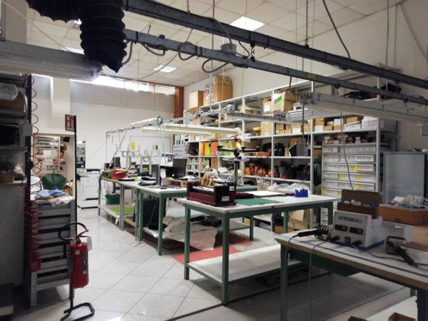 negozio in vendita a Firenze in zona Bellosguardo