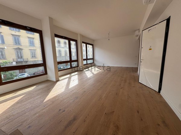 appartamento in vendita a Firenze in zona Centro Santa Maria Novella