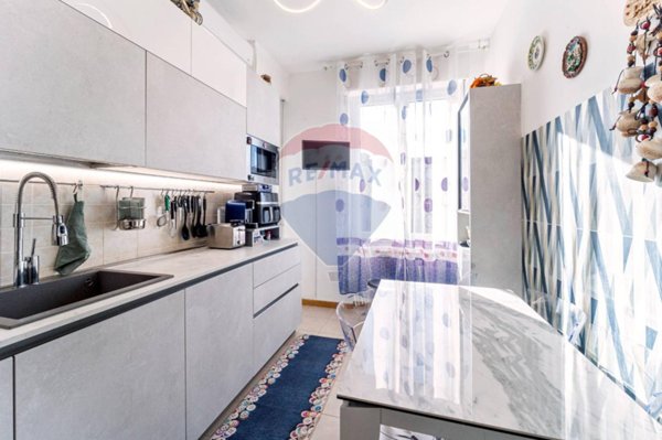 appartamento in vendita a Firenze in zona Isolotto