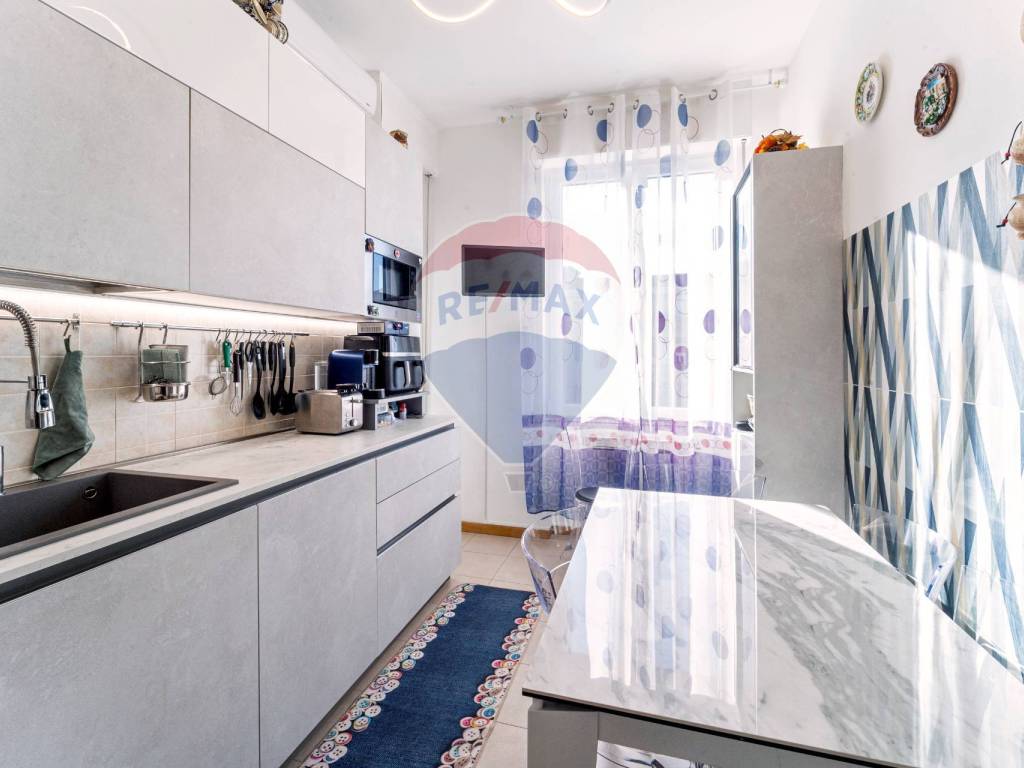 appartamento in vendita a Firenze in zona Isolotto