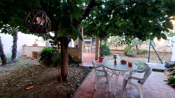 appartamento in vendita a Firenze in zona Campo di Marte