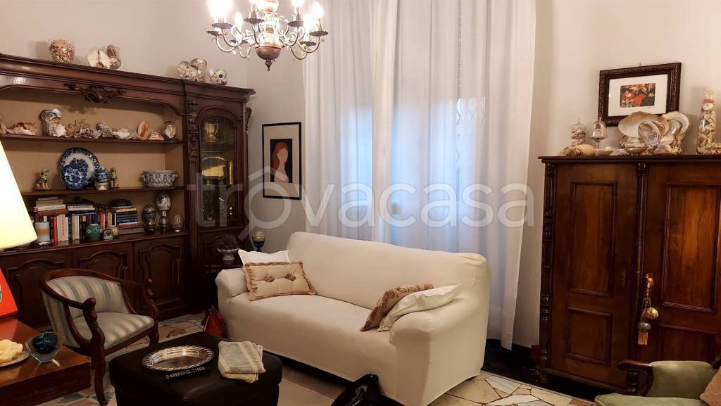 appartamento in vendita a Firenze in zona Campo di Marte