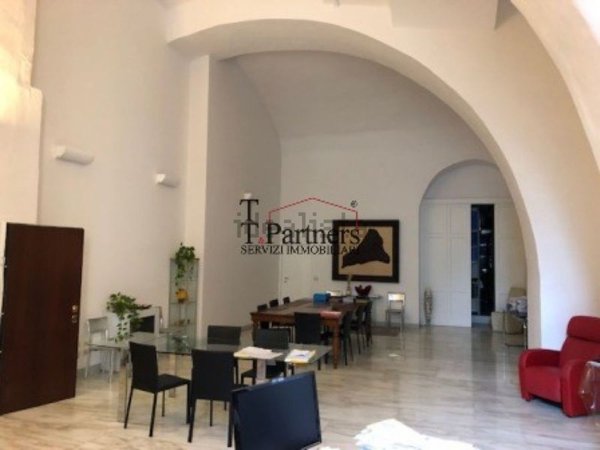 appartamento in vendita a Firenze in zona Centro Santa Croce