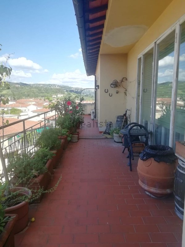 appartamento in vendita a Firenze in zona Campo di Marte