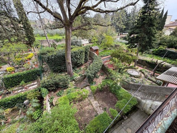 appartamento in vendita a Firenze in zona Le Cure