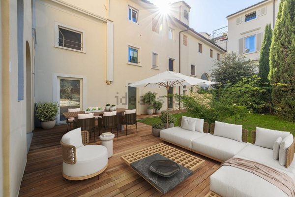 appartamento in vendita a Firenze in zona Centro San Frediano