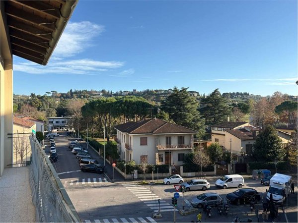 appartamento in vendita a Firenze in zona Soffiano