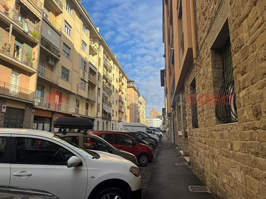 negozio in vendita a Firenze in zona Novoli