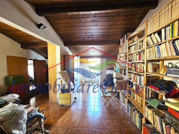 appartamento in vendita a Firenze in zona Campo di Marte