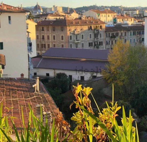 appartamento in vendita a Firenze in zona Statuto