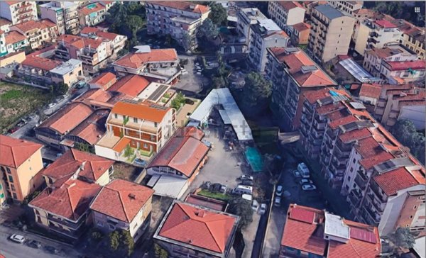 appartamento in vendita a Firenze in zona Isolotto