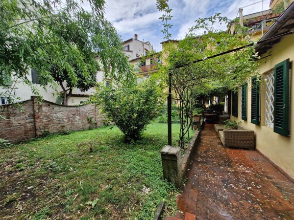 appartamento in vendita a Firenze in zona Centro San Niccolò