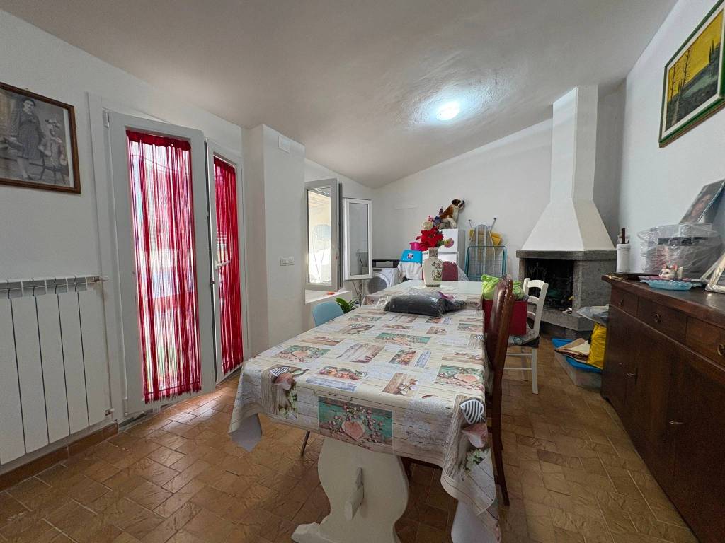 appartamento in vendita a Firenze in zona Serpiolle