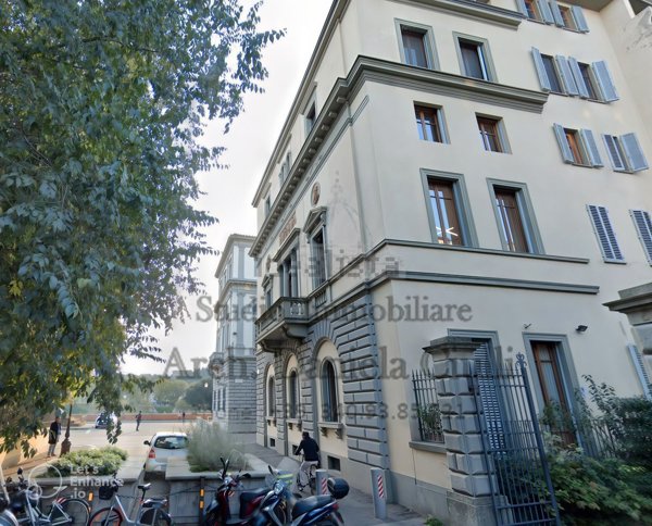 appartamento in vendita a Firenze in zona Centro Santa Maria Novella
