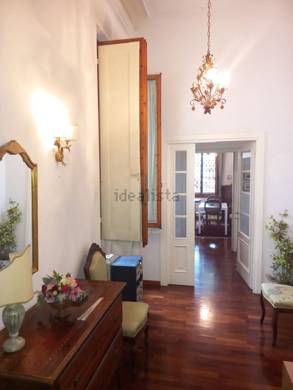 appartamento in vendita a Firenze in zona Campo di Marte