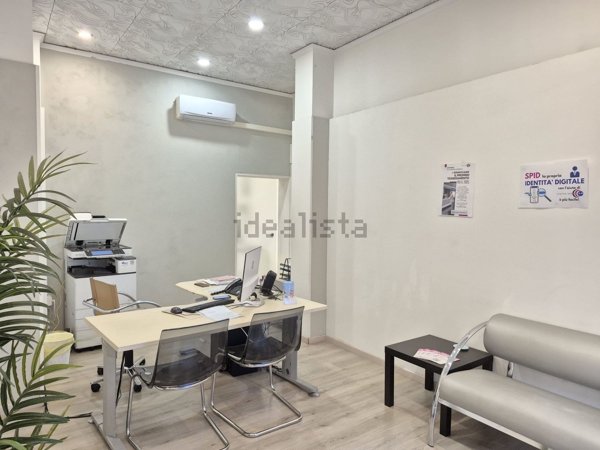 ufficio in vendita a Firenze in zona Bellariva