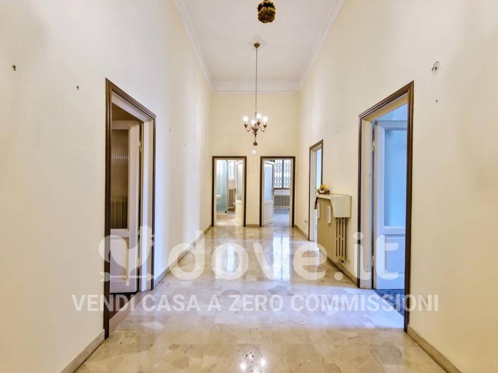 appartamento in vendita a Firenze in zona Campo di Marte