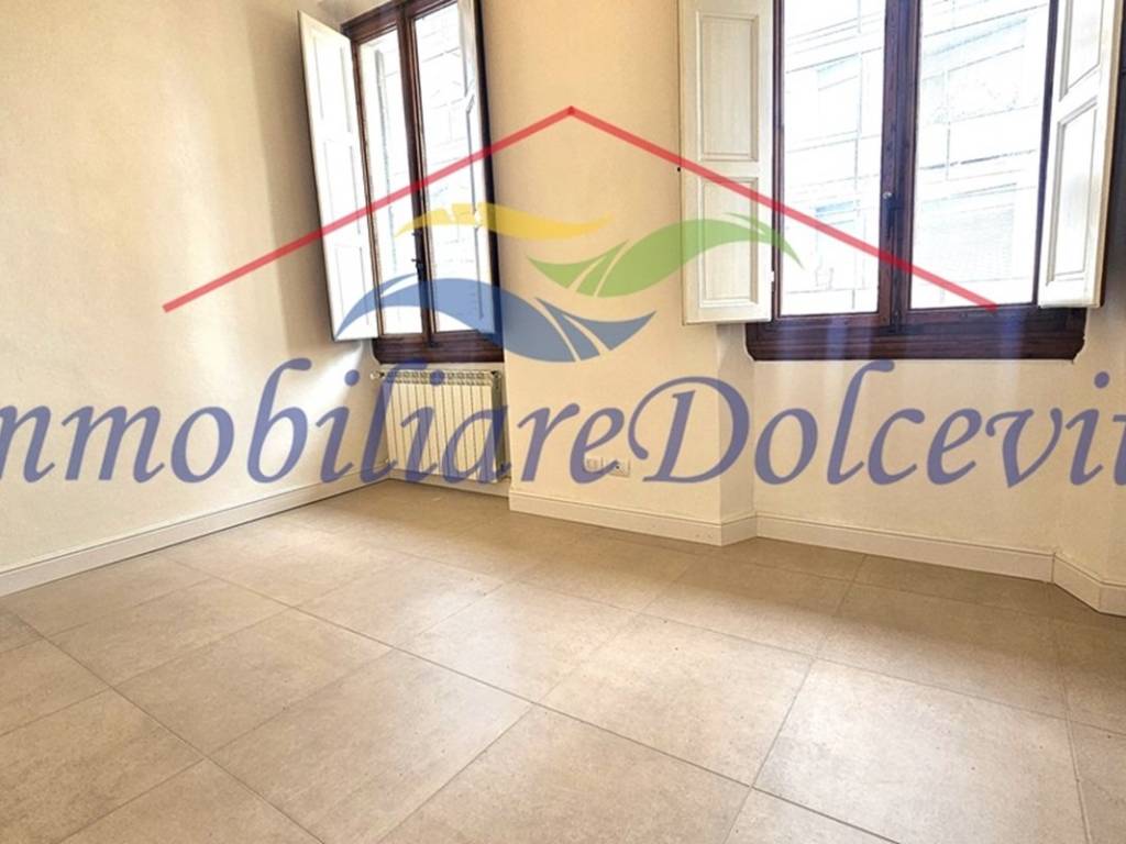 appartamento in vendita a Firenze in zona Campo di Marte