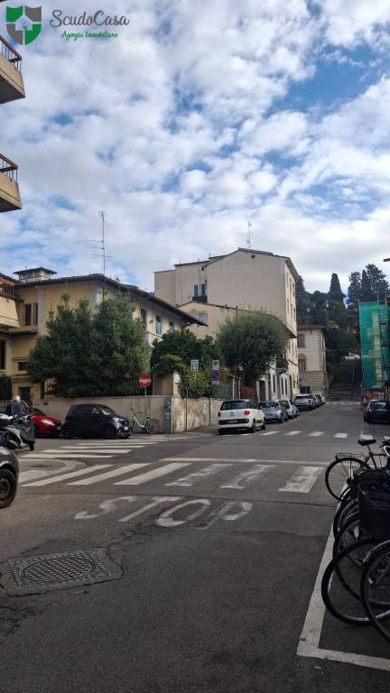 appartamento in vendita a Firenze in zona Coverciano