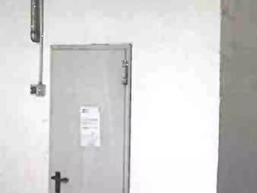 locale di sgombero in vendita a Firenze