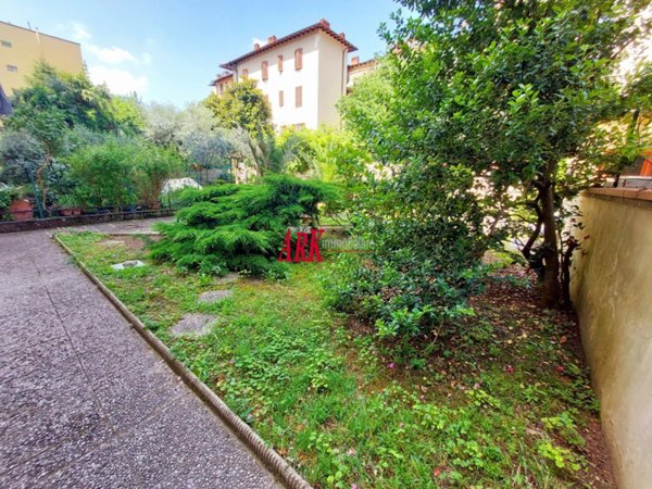 appartamento in vendita a Firenze in zona Campo di Marte