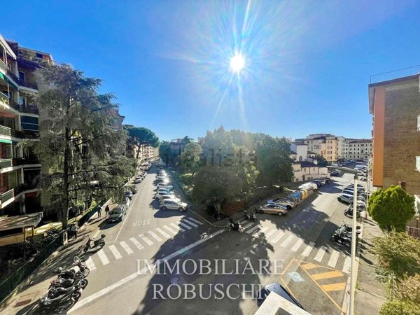 appartamento in vendita a Firenze in zona Coverciano