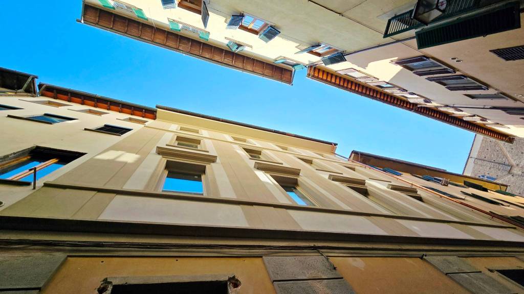negozio in vendita a Firenze in zona Centro Santa Croce