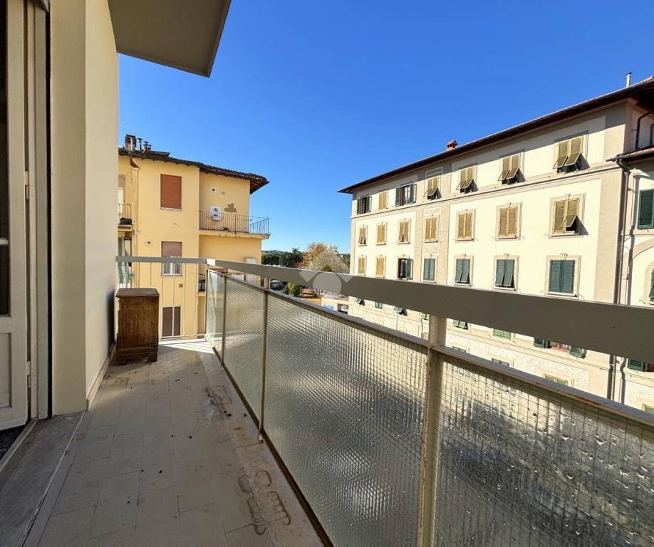 appartamento in vendita a Firenze in zona Coverciano