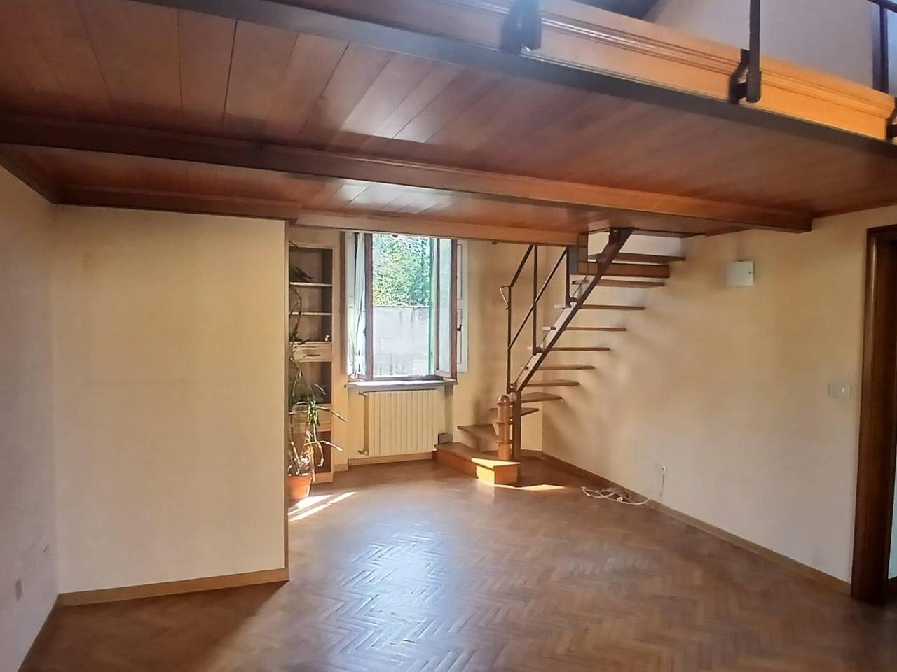 appartamento in vendita a Firenze in zona Galluzzo