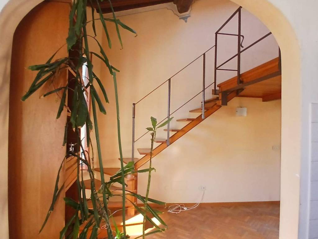 appartamento in vendita a Firenze in zona Bellosguardo