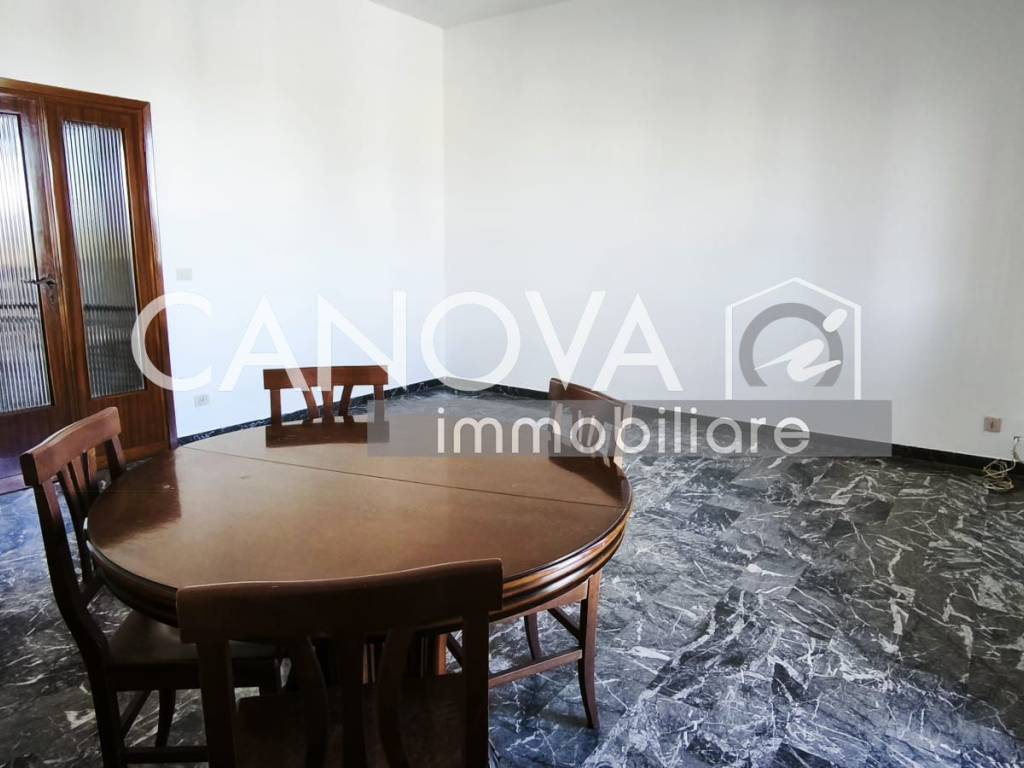 appartamento in vendita a Firenze in zona Legnaia