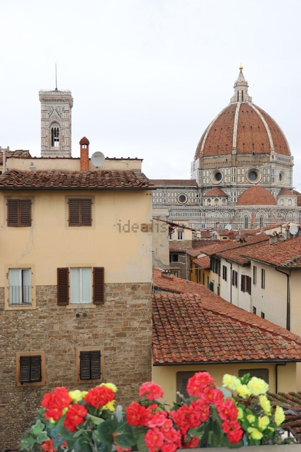 appartamento in vendita a Firenze in zona Centro Santa Croce
