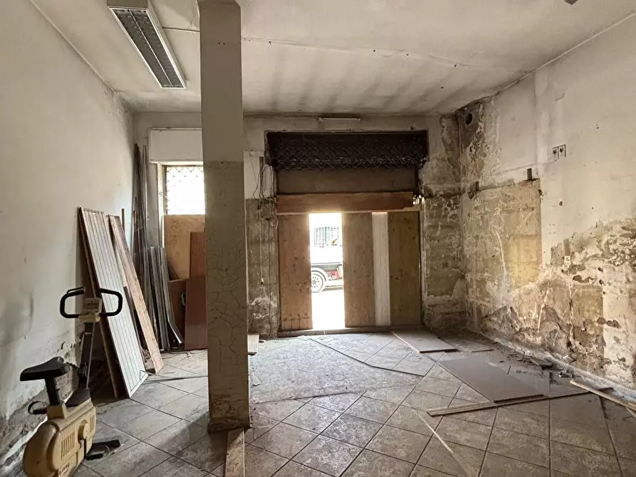 locale commerciale in vendita a Firenze in zona Centro Storico