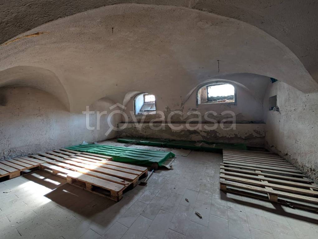 negozio in vendita a Firenze in zona Soffiano