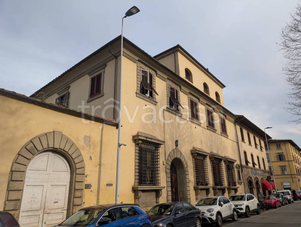 negozio in vendita a Firenze