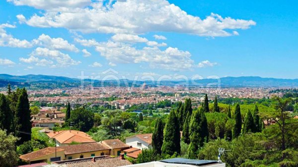 appartamento in vendita a Firenze in zona Settignano