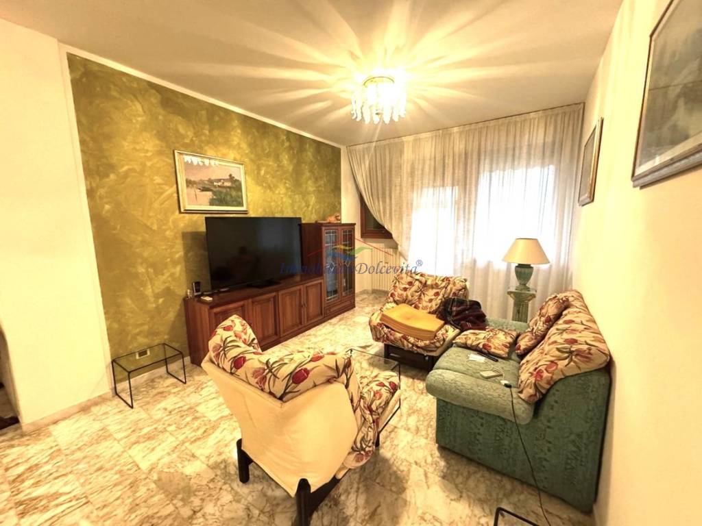 appartamento in vendita a Firenze in zona Isolotto