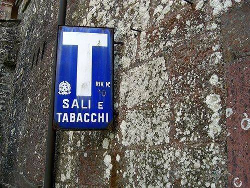 negozio in vendita a Firenze in zona Novoli